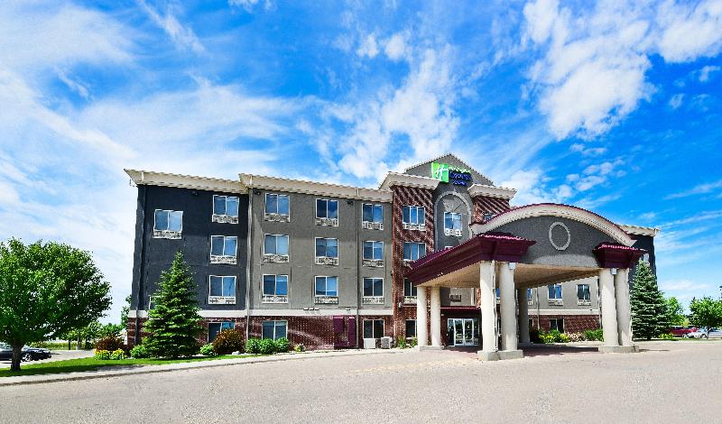 Holiday Inn Express Hotel & Suites Grand Forks, An Ihg