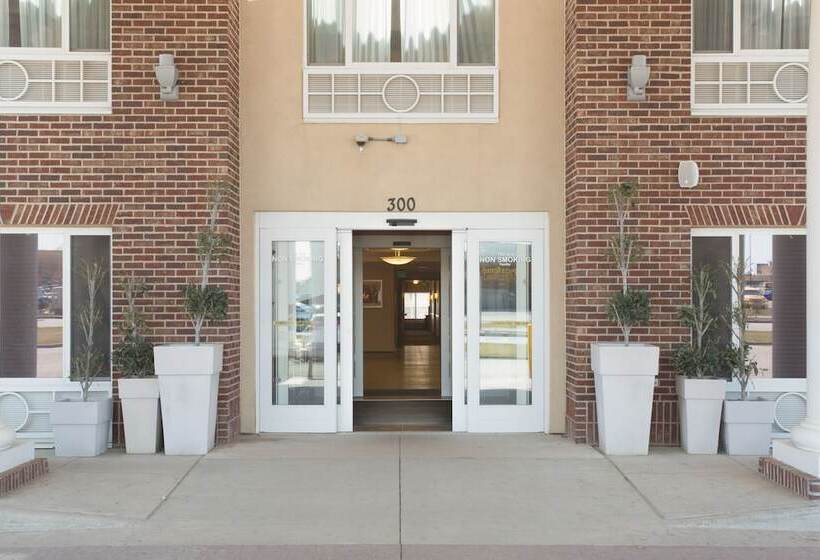 Holiday Inn Express Hotel & Suites Minot South, An Ihg