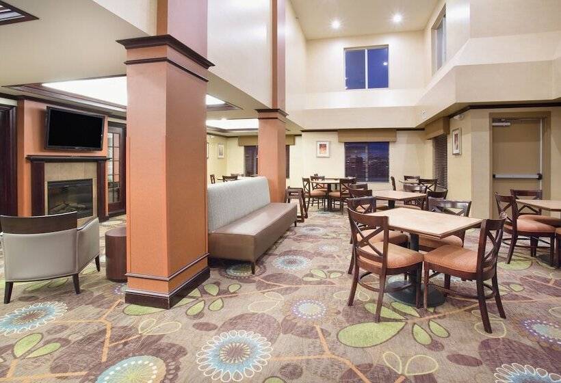 Holiday Inn Express Hotel & Suites Minot South, An Ihg