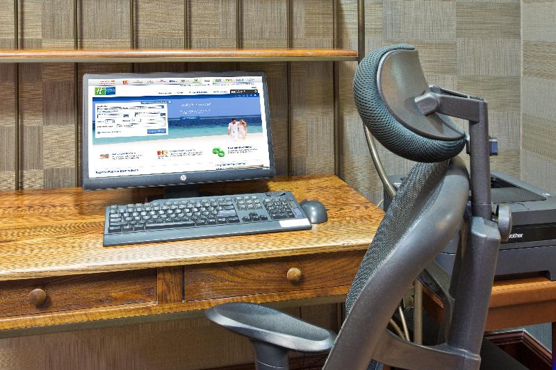 Holiday Inn Express Hotel & Suites Portland Northwest Downtown, An Ihg