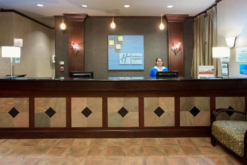 Holiday Inn Express Hotel & Suites Portland Northwest Downtown, An Ihg