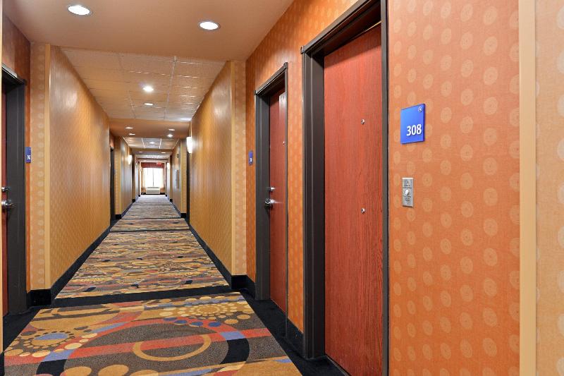 فندق Holiday Inn Express Suites Van Buren Ft Smith Area, An Ihg