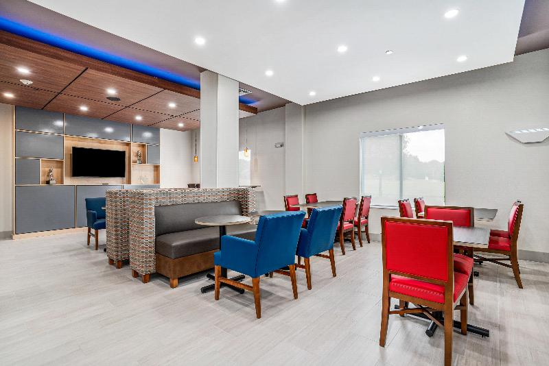 فندق Holiday Inn Express Suites Van Buren Ft Smith Area, An Ihg