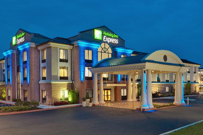 酒店 Holiday Inn Express And Suites   Quakertown, An Ihg