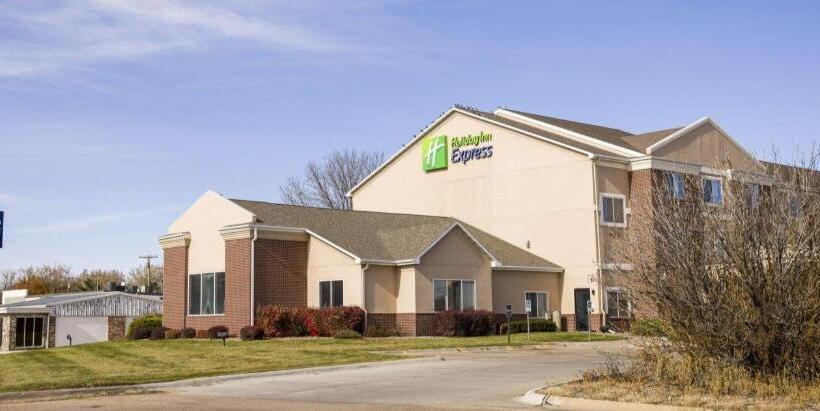 فندق Holiday Inn Express Oneill By Ihg