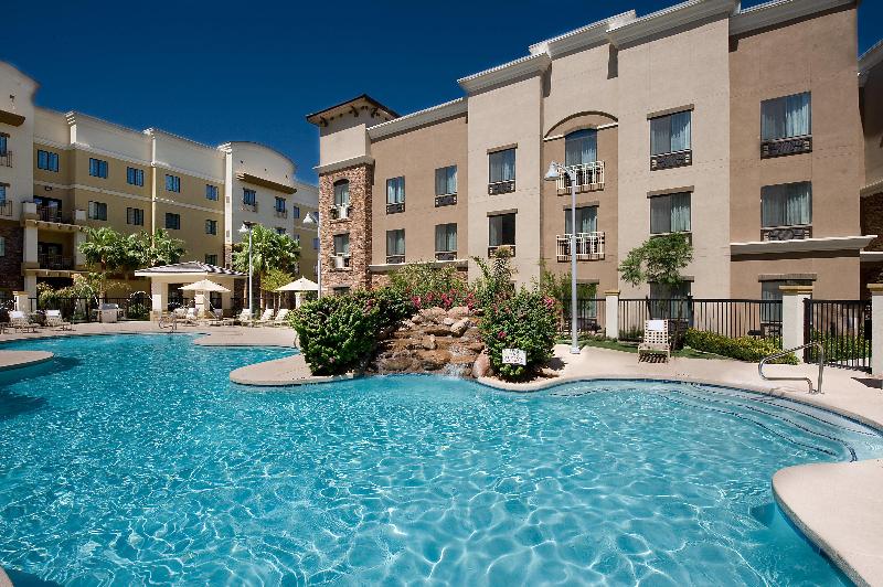 فندق Holiday Inn Express & Suites Phoenix Glendale Dist, An Ihg