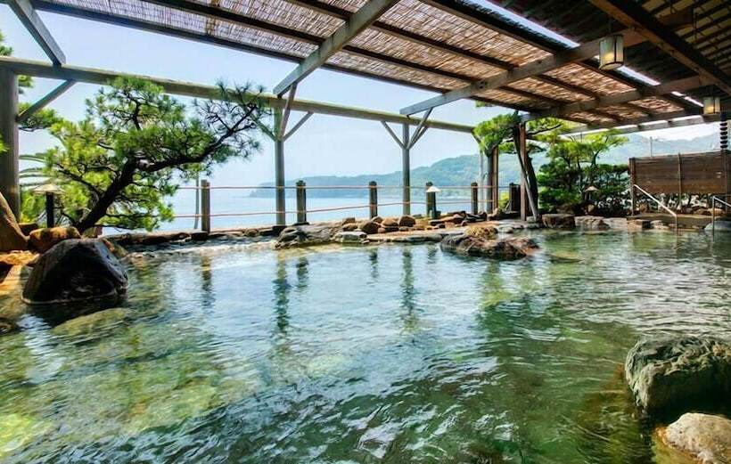 בית מלון כפרי Inatori Ginsuiso