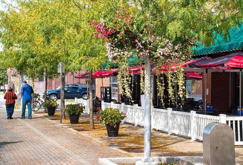 Hotel Indigo Columbus Architectural Center, An Ihg