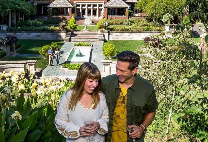 Hotel Indigo Columbus Architectural Center, An Ihg