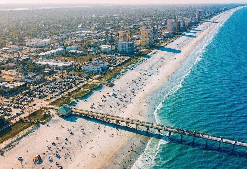 فندق Indigo Jacksonville Deerwood Park, An Ihg