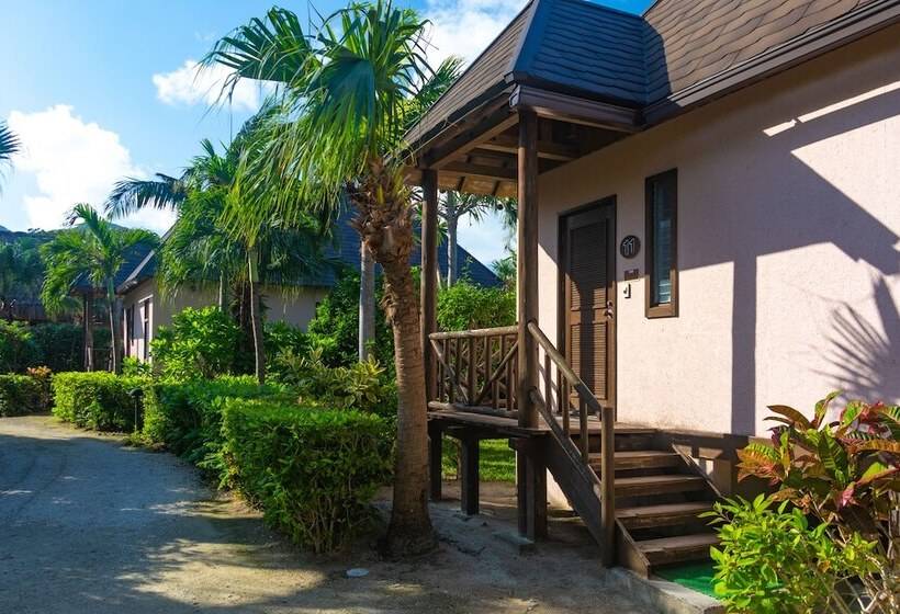 فندق Ishigaki Seaside