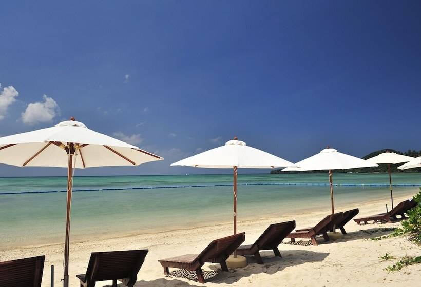 Отель Ishigaki Seaside