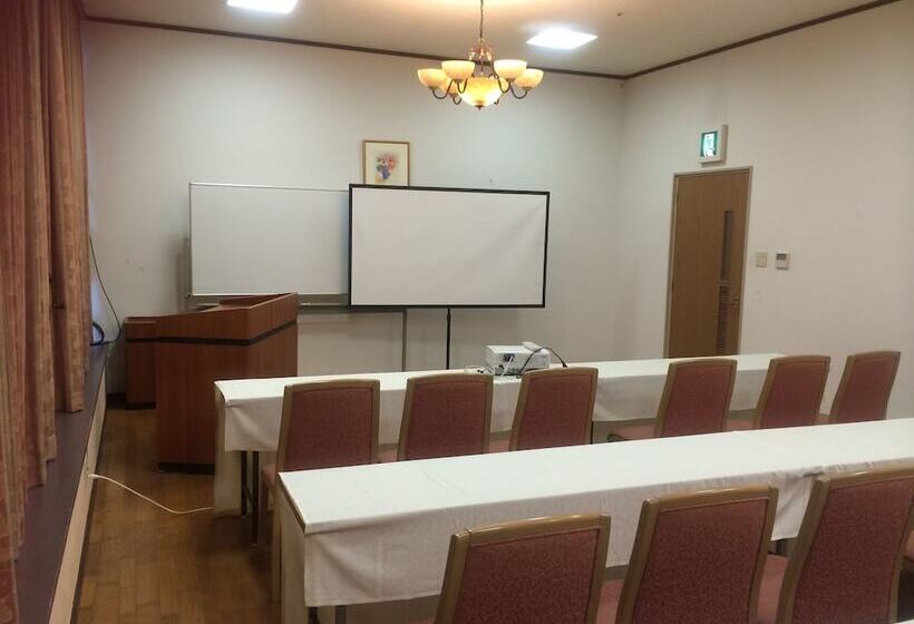 فندق Ishigaki Seaside