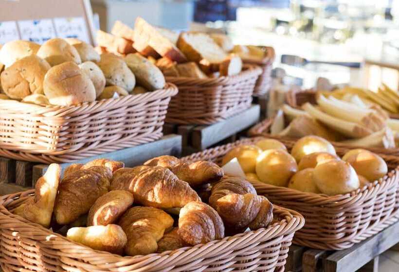 فندق Ishigaki Seaside