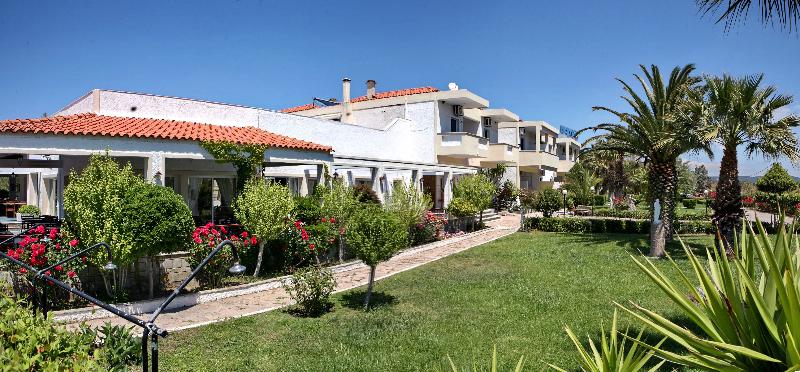 Отель Kalloni Bay