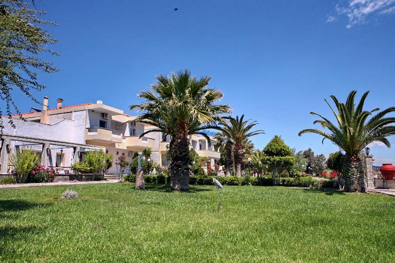 Отель Kalloni Bay