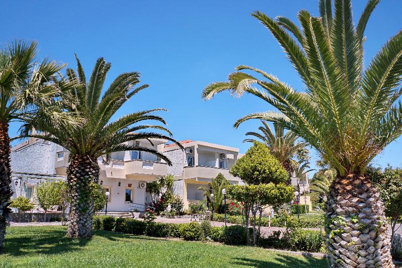 Отель Kalloni Bay