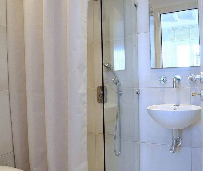 酒店 Kapetan Tasos Suites