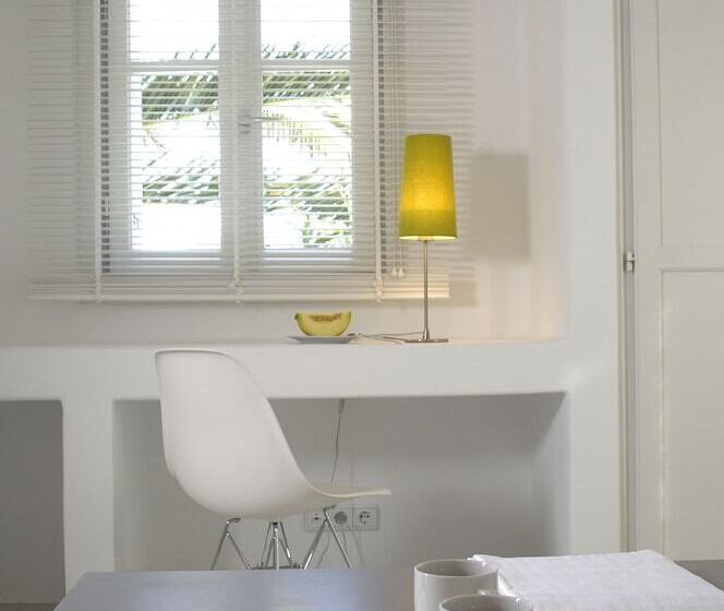 酒店 Kapetan Tasos Suites