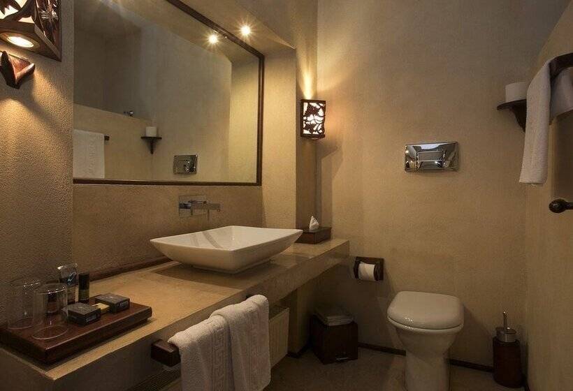 Katogi Averoff Hotel & Winery