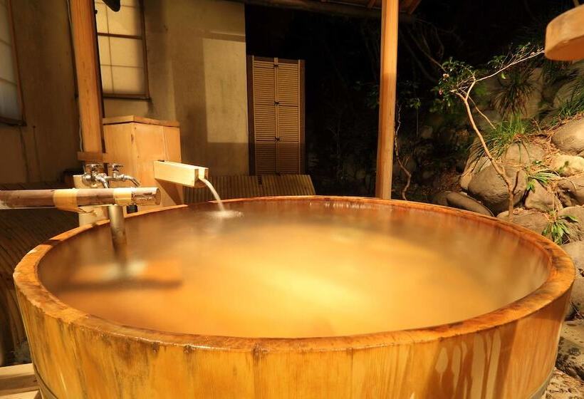 فندق Kinugawaonsen Hananoyado Matsuya