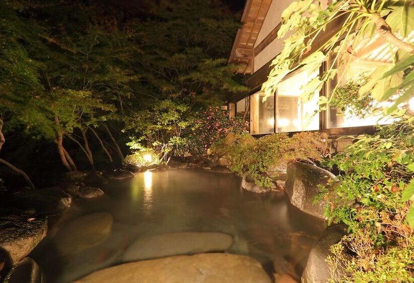 فندق Kinugawaonsen Hananoyado Matsuya