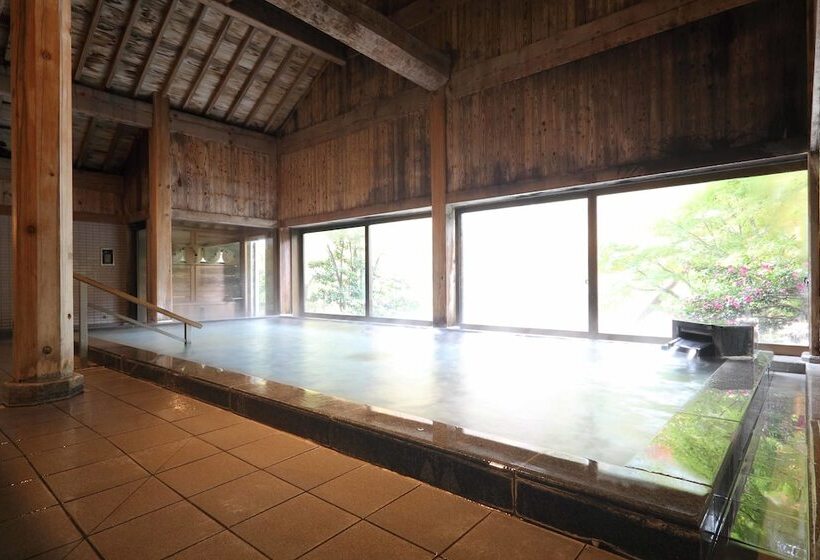 فندق Kinugawaonsen Hananoyado Matsuya