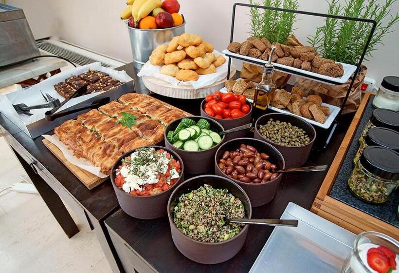 בית מלון כפרי Kyparissia Beach