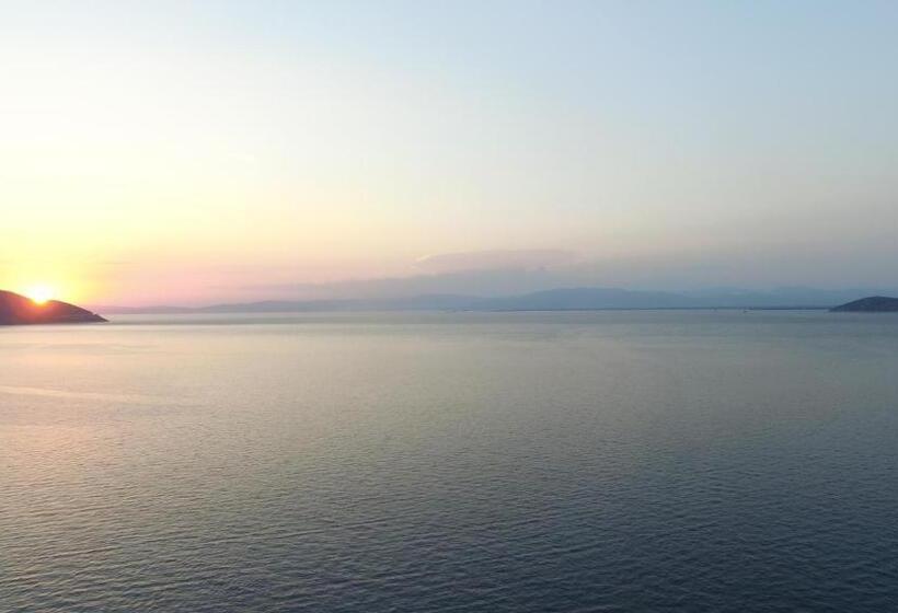 בית מלון כפרי Laios