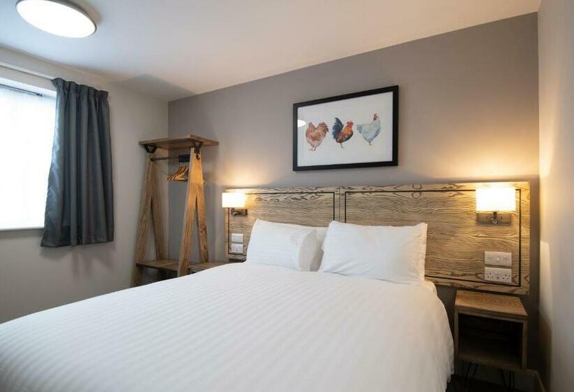 هتل Owl, Hambleton By Marston S Inns