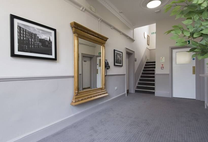 ホテル Owl, Hambleton By Marston S Inns