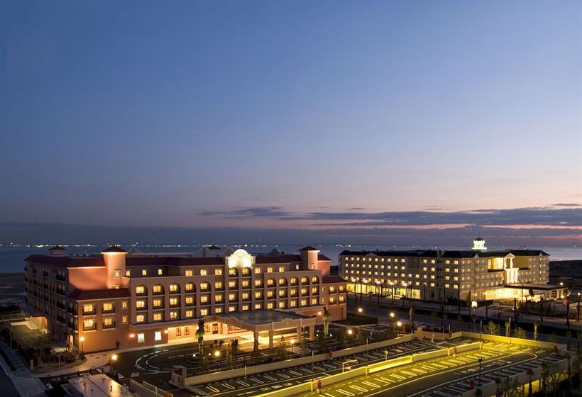 Hotel Palm & Fountain Terrace