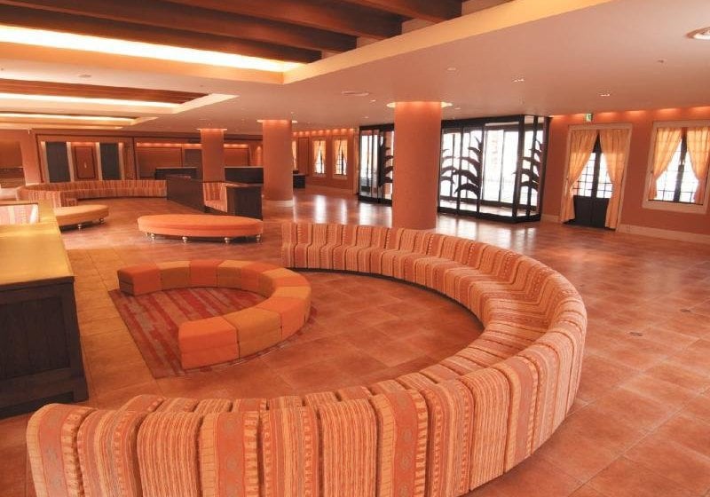 Hotel Palm & Fountain Terrace