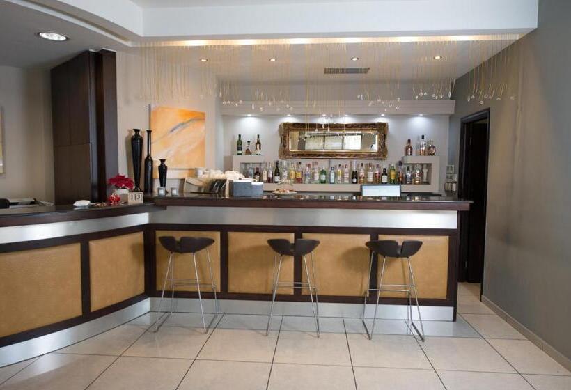 בית מלון כפרי Premier Agrinio Heart