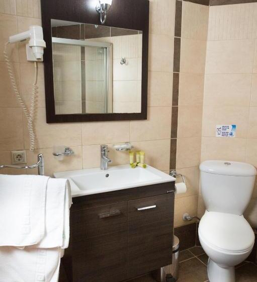 ホテル Premier Agrinio Heart