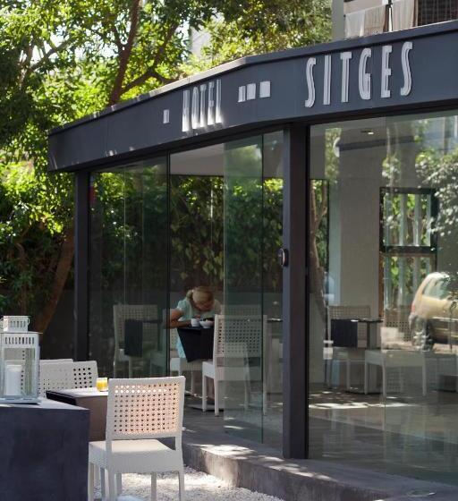 ホテル Sitges