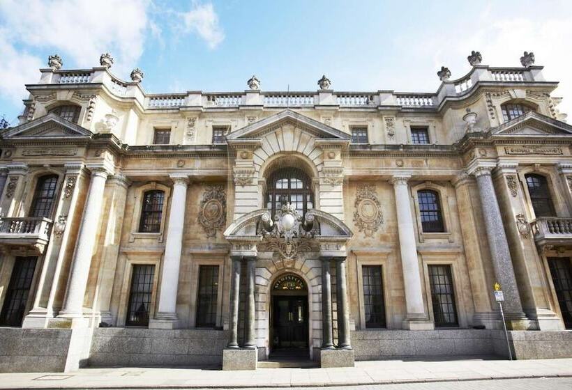 فندق St. Giles House
