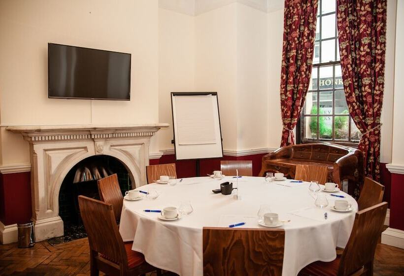 فندق St. Giles House