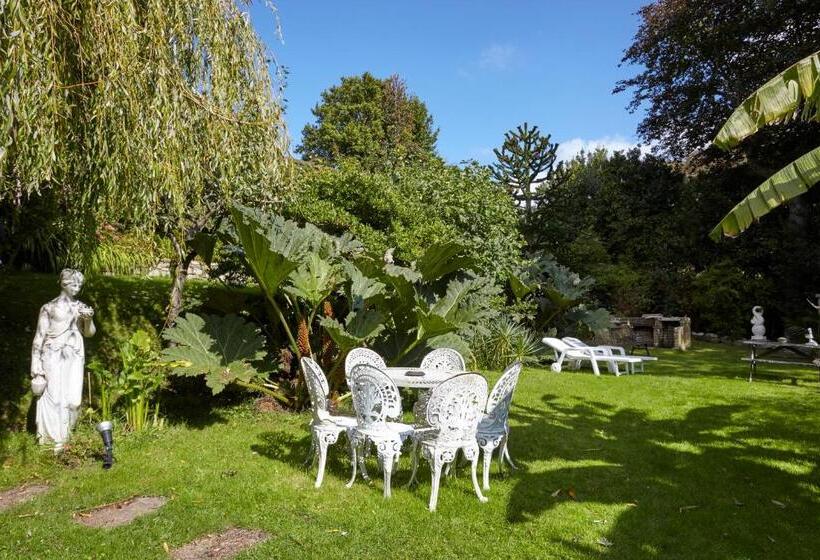 ホテル The Grange B&b