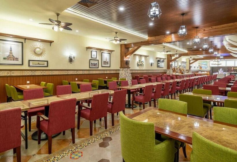 בית מלון כפרי Wyndham Shanghai Hongqiao Near Necc