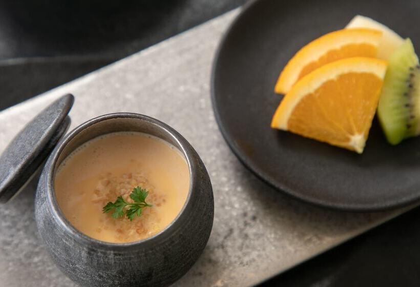 Отель Yufuin Hoteiya