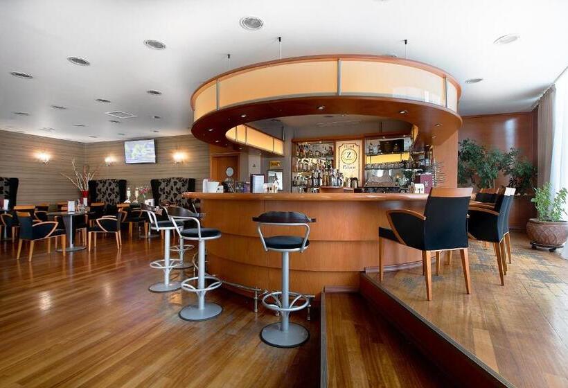 هتل Z Palace & Congress Center