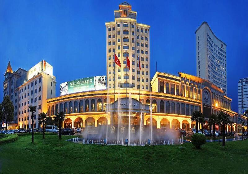 Отель Zhangjiagang Guomao