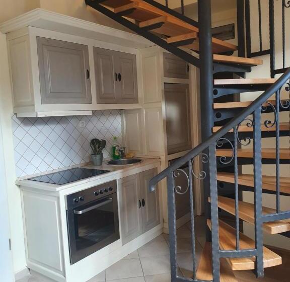 Pater Apartments And Rooms