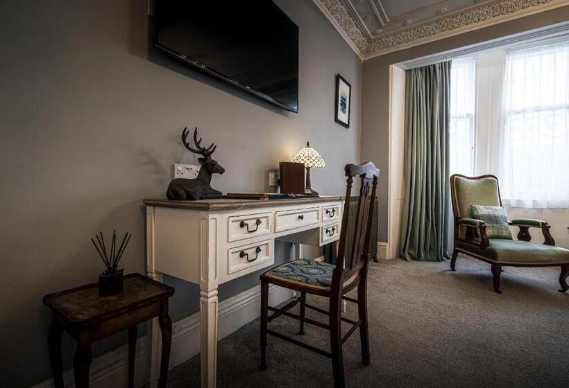 The Alamo Guest House