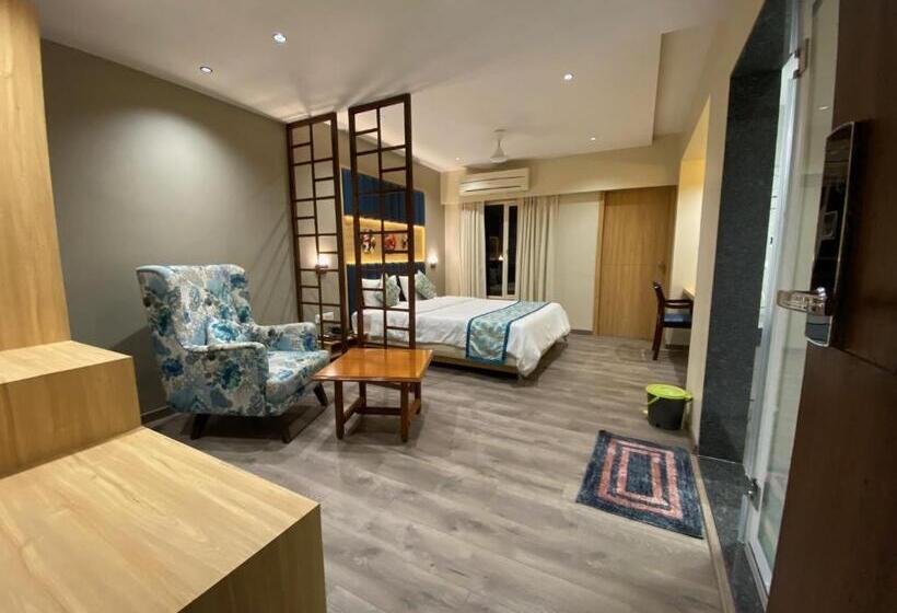 בית מלון כפרי Apex International