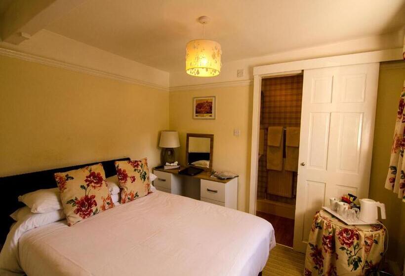 민박 Arundel House