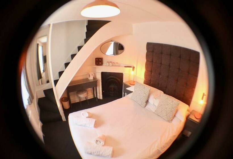 ベッドアンドブレックファースト Colson House