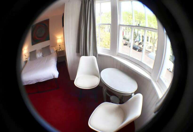 ベッドアンドブレックファースト Colson House