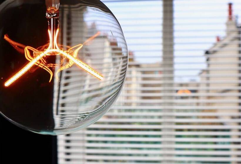 ベッドアンドブレックファースト Colson House